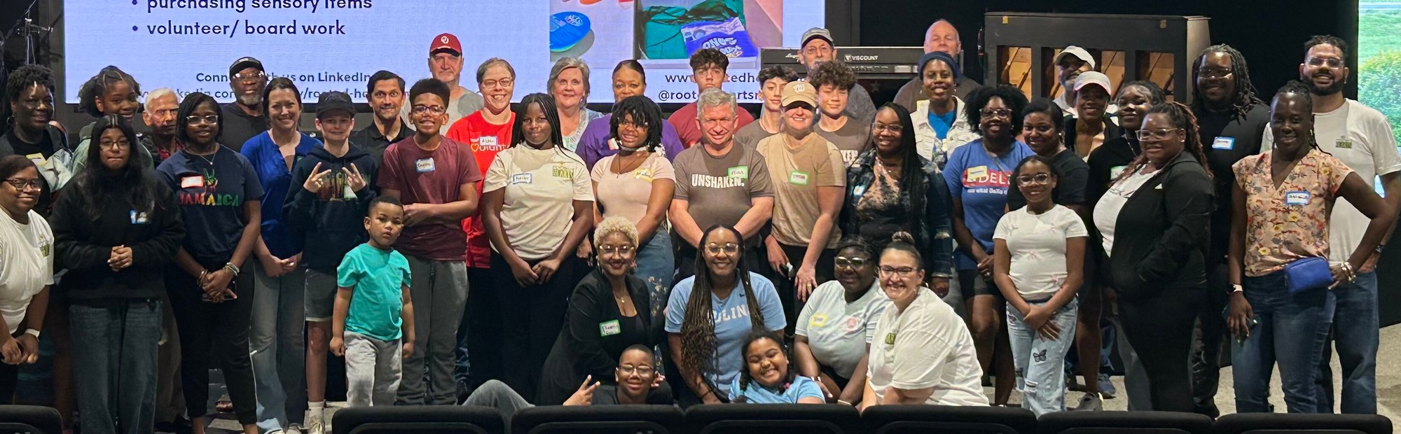 ECHO volunteers, families, and neighbors gathered together for Serve Day